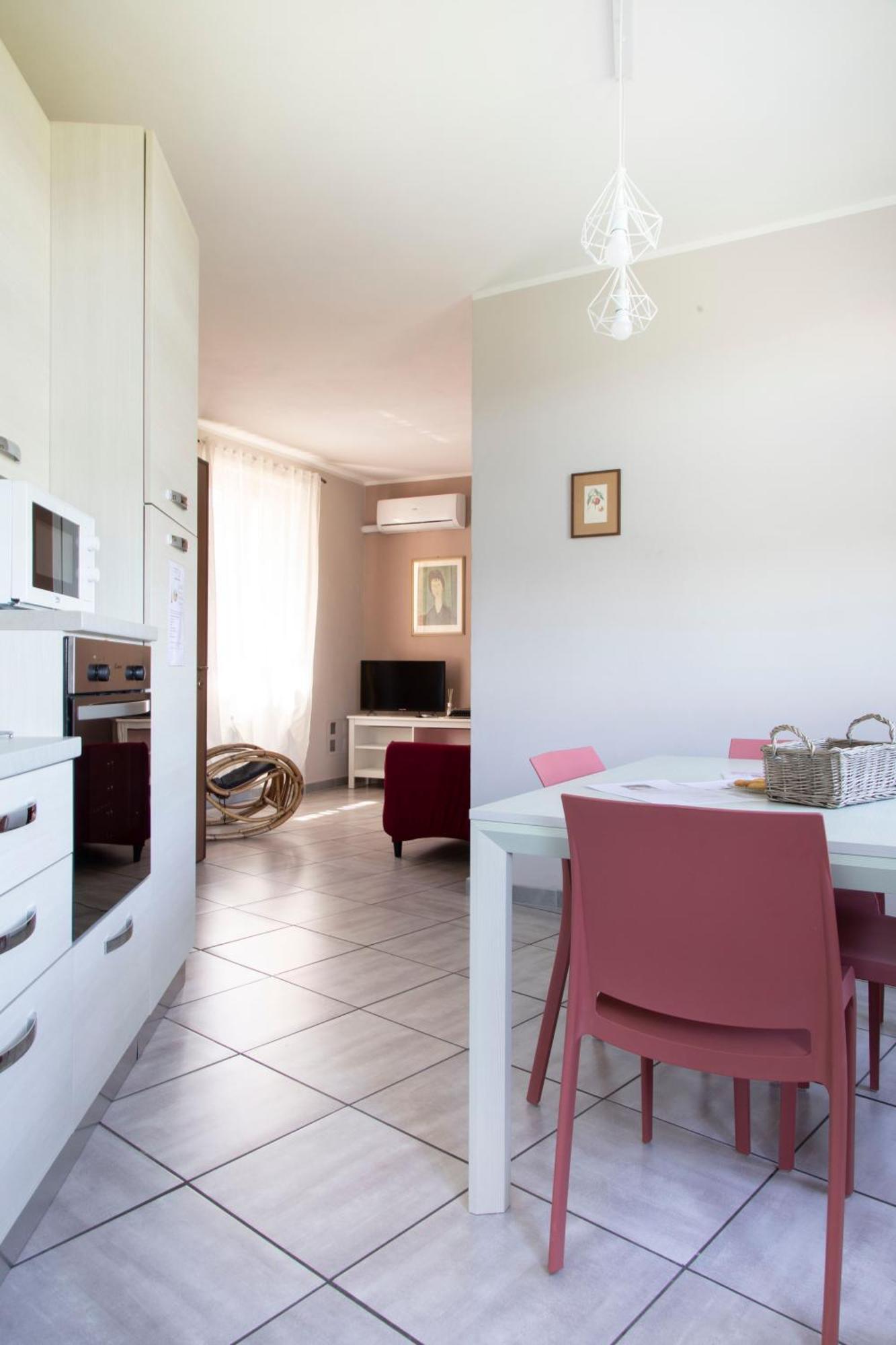 Casa Graziella- appartamenti vacanze Portacomaro Esterno foto