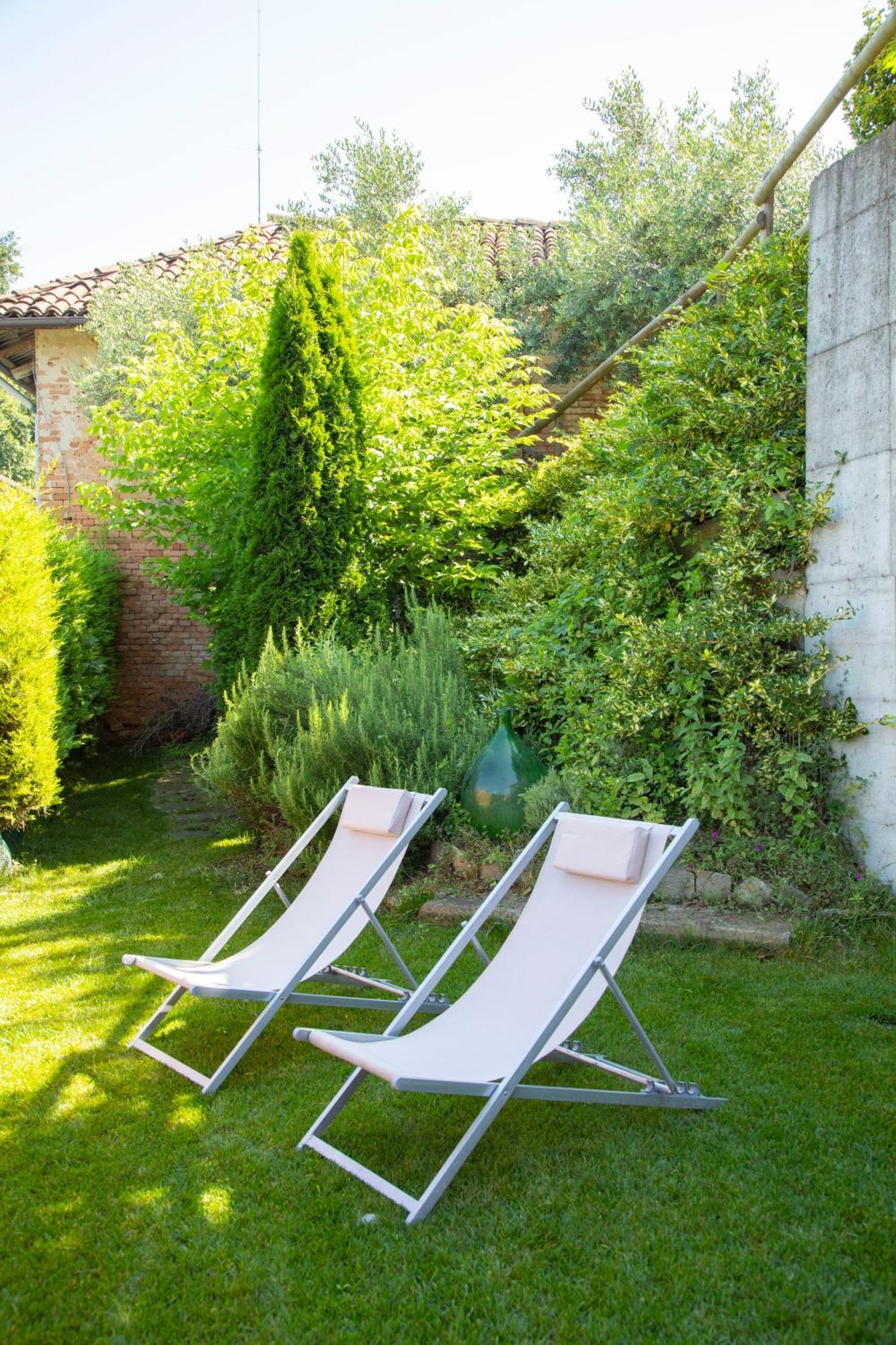 Casa Graziella- appartamenti vacanze Portacomaro Esterno foto