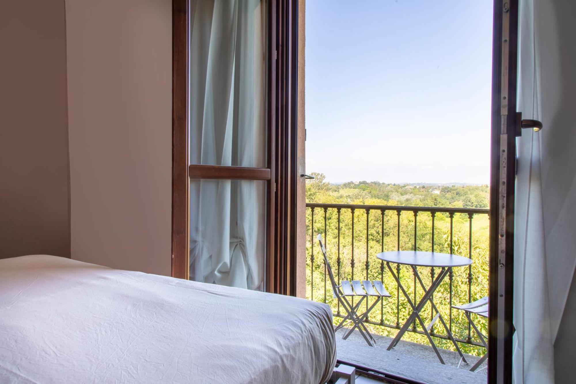 Casa Graziella- appartamenti vacanze Portacomaro Esterno foto