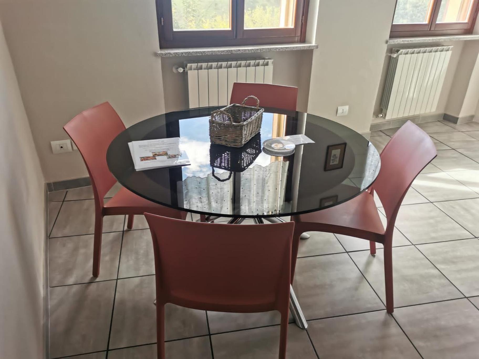 Casa Graziella- appartamenti vacanze Portacomaro Esterno foto